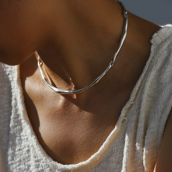 Natāra Organic Choker