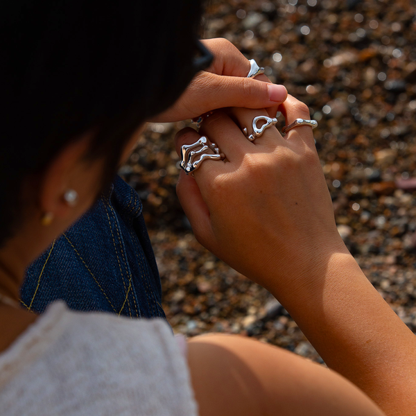 Natāra Organic Square Ring