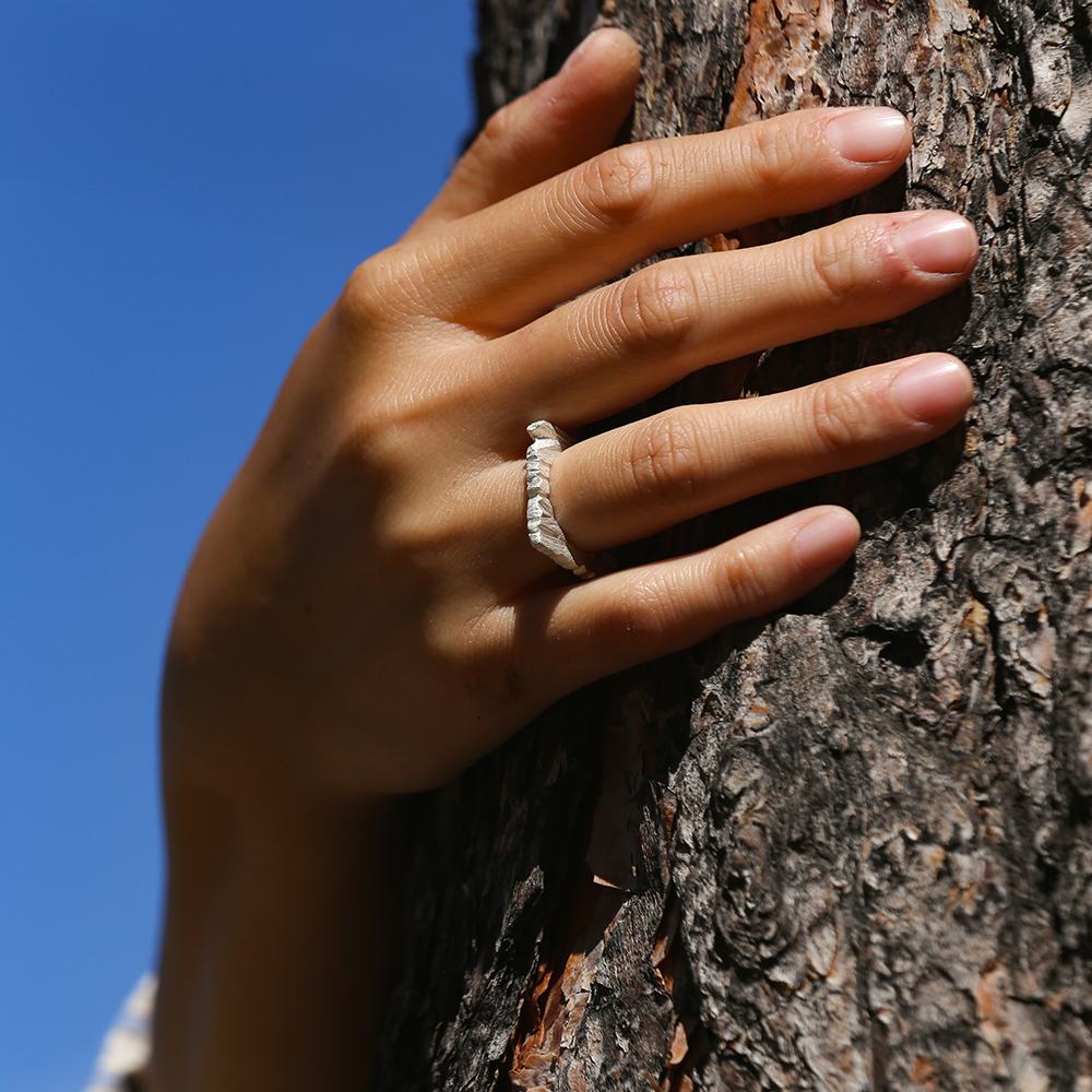 Earthbound Forest Bark Square Ring (Medium)